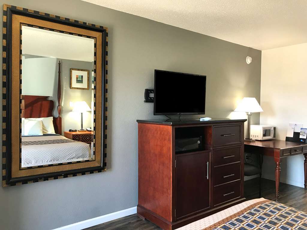 Americas Best Value Inn & Suites Расселвілль Номер фото