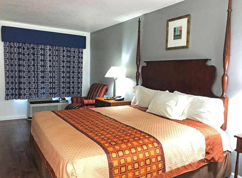 Americas Best Value Inn & Suites Расселвілль Номер фото